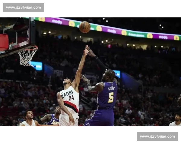 布朗尼杨瀚森梦幻联动！金牌训练师揭秘体能特训密码，夏联冲刺在即