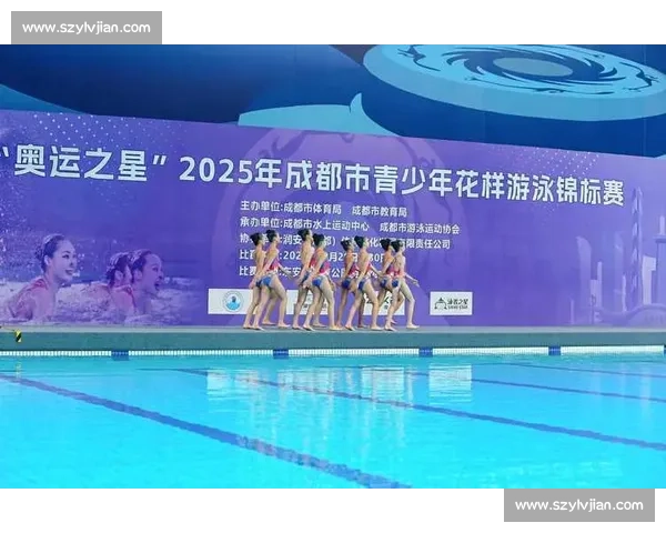 泳动天府 活力蓉城：2025 全国游泳锦标赛东安湖开赛 全运资格战点燃世赛名城