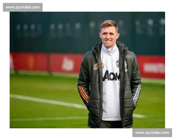 弗莱彻回归曼联执掌 U18:红魔传奇开启青训新篇章