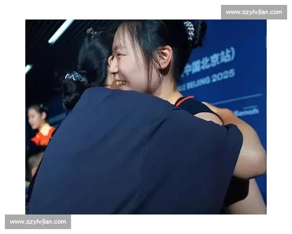 泪洒赛场！王奥芊扑向赵蕊蕊哽咽，上海队新星演绎女排精神传承